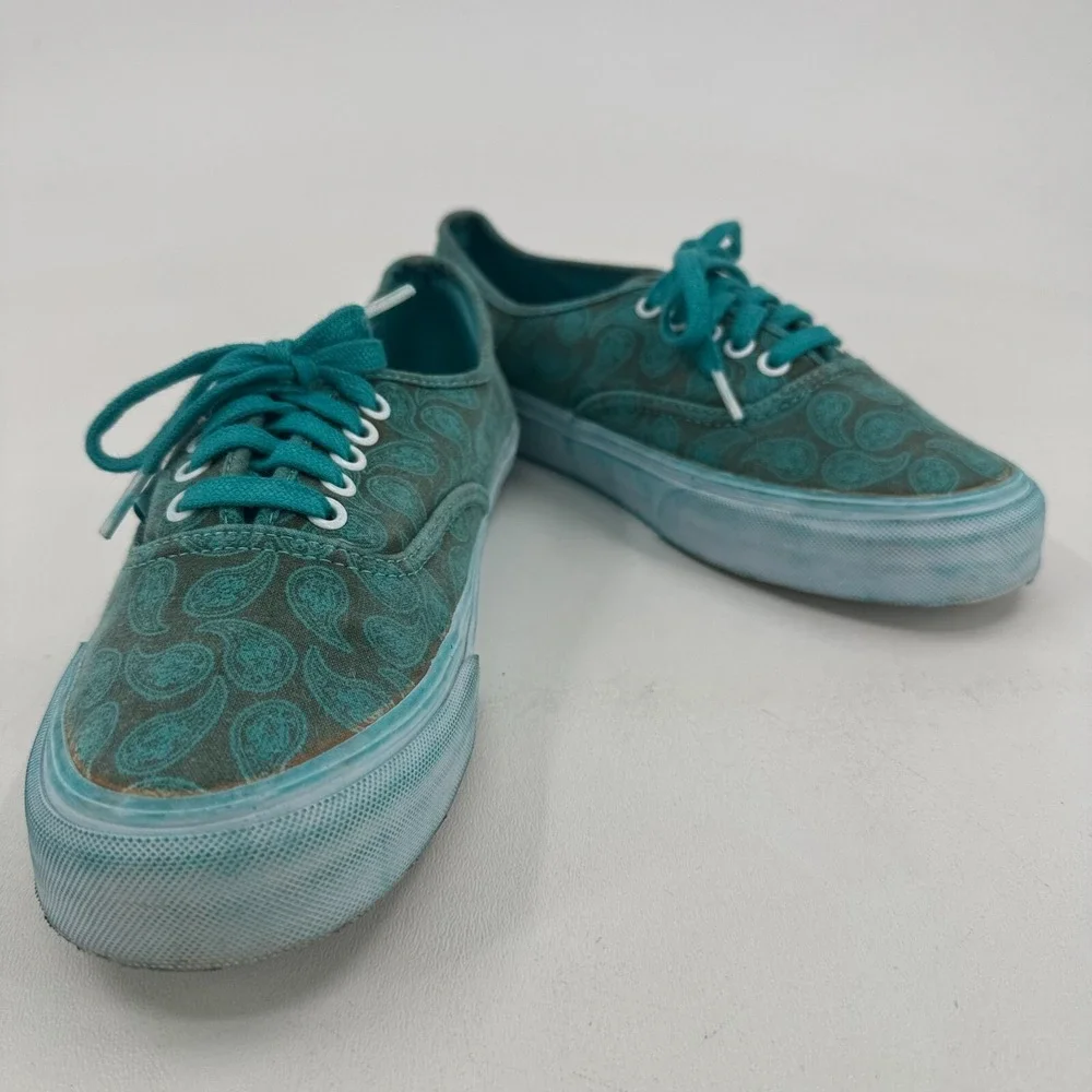 Vans Off the Wall Sneakers UNISEX Green Paisley Lace Up Shoes SIZE M8 W9.5